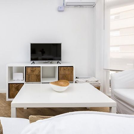 Cervantes Apartment In Malaga By Solaga Holiday Homes Eksteriør billede