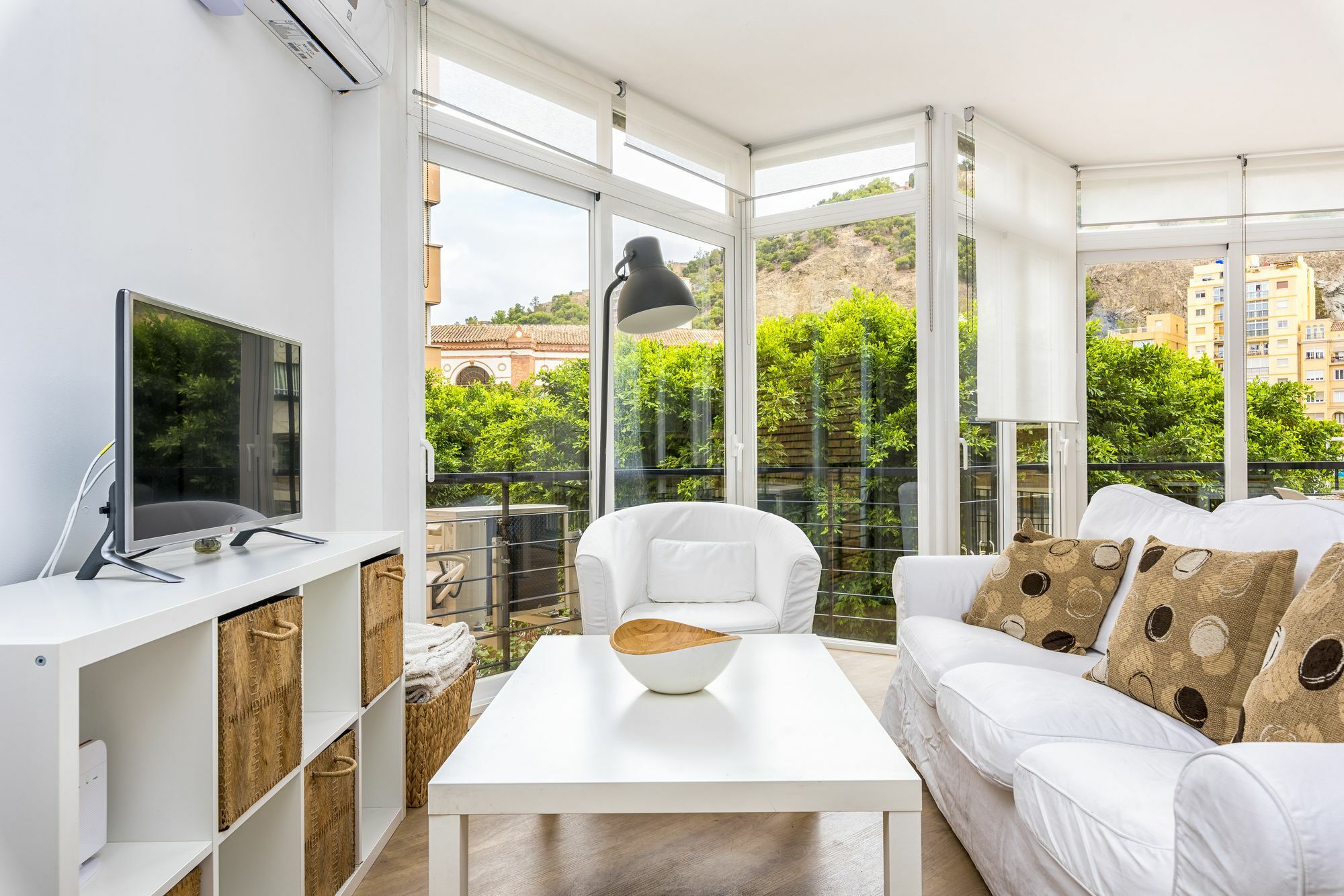 Cervantes Apartment In Malaga By Solaga Holiday Homes Eksteriør billede