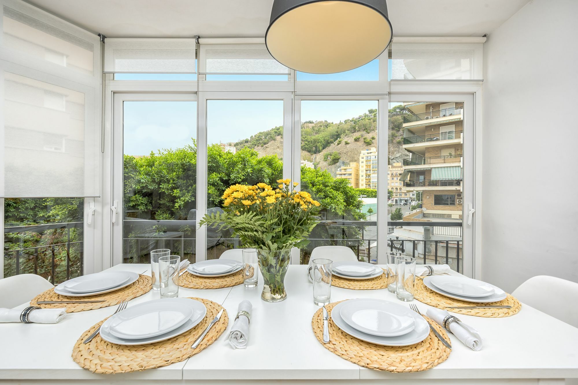 Cervantes Apartment In Malaga By Solaga Holiday Homes Eksteriør billede